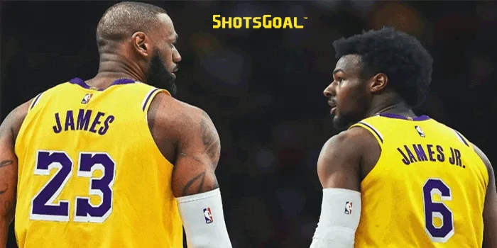 LeBron James - Dinantikan Main Bersama Sang Anak di Lakers Musim Depan